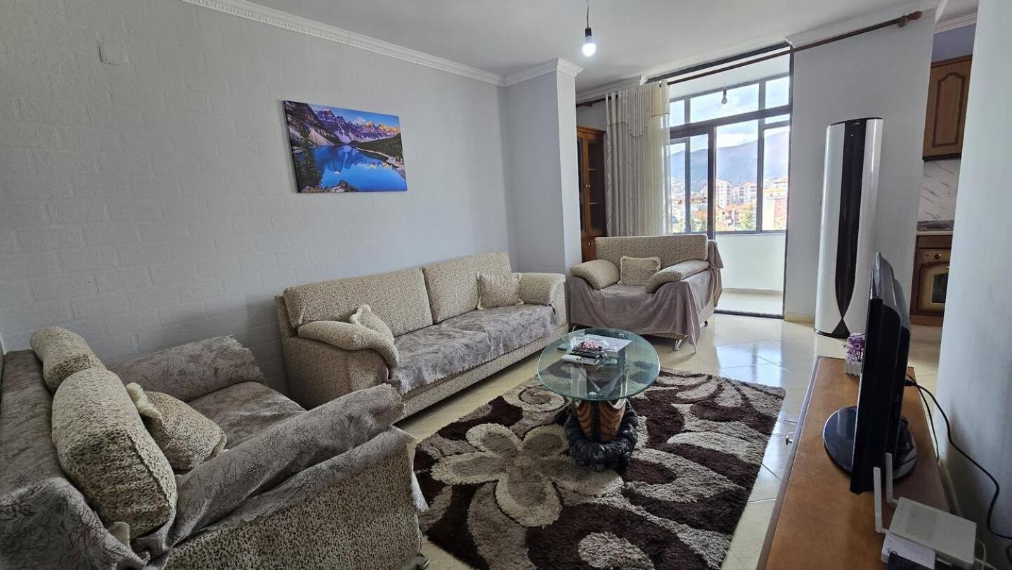 Appartamento Pogradec, Hidden Gem With Panoramic Views! *